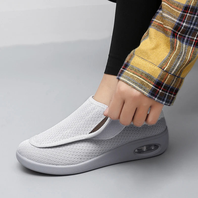 Pantofi Ortopedici OrtoPas® Care Care – Închidere cu Scai, Perna de Aer & Calapod Ajustabil